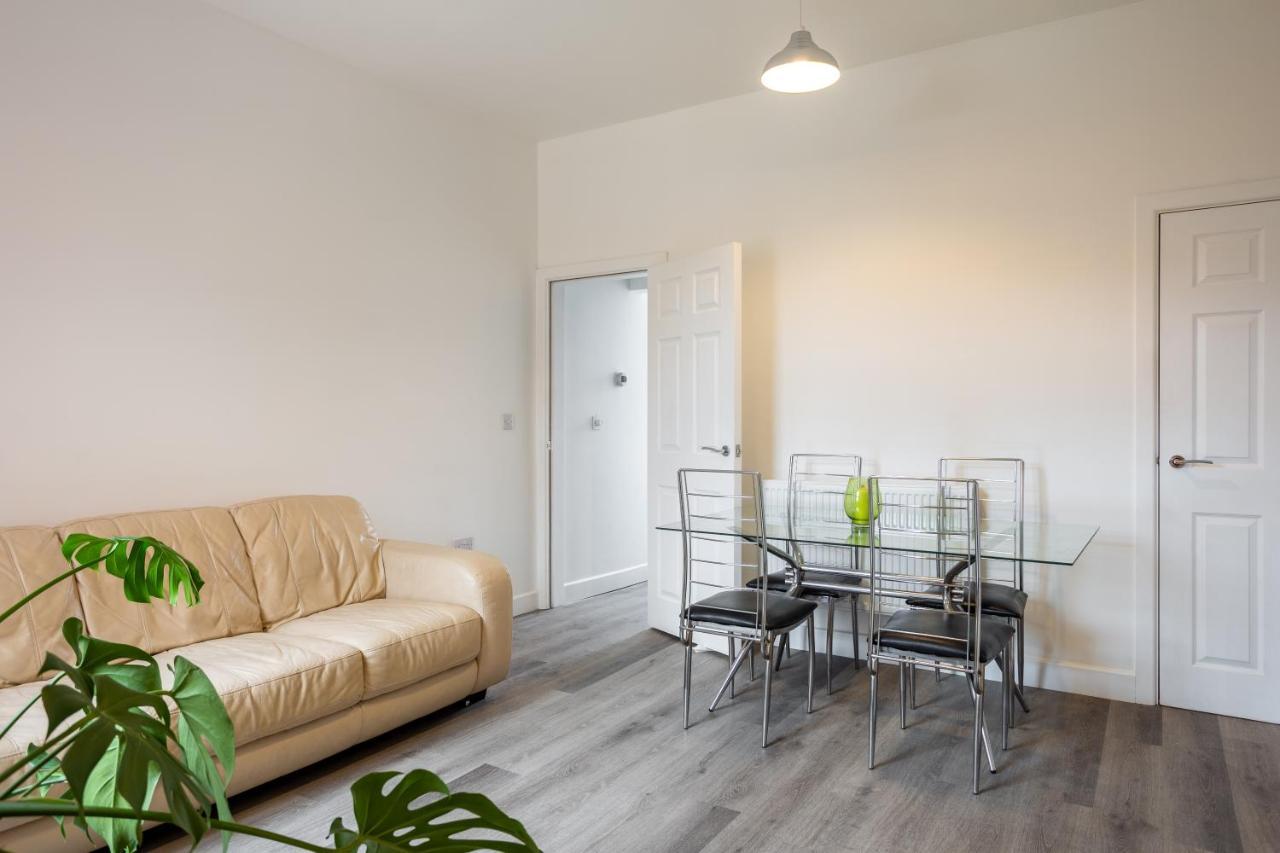 노먼턴 Whole House In Centre Of Town Ideal For Contractors And Professionals 빌라 외부 사진